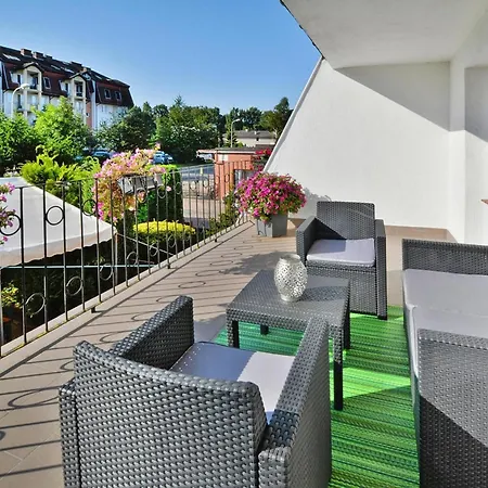 Flat With A Large Terrace, Kolobrzeg, Cleaning Included Apartment *